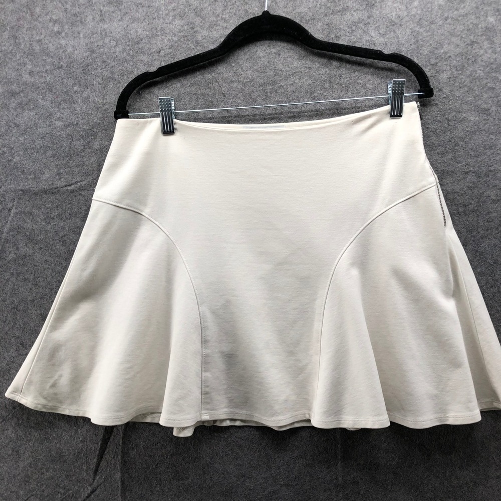 Banana Republic Flared Mini Skirt Womens 8 White‎ Ivory Side Zip Ponte Stretch